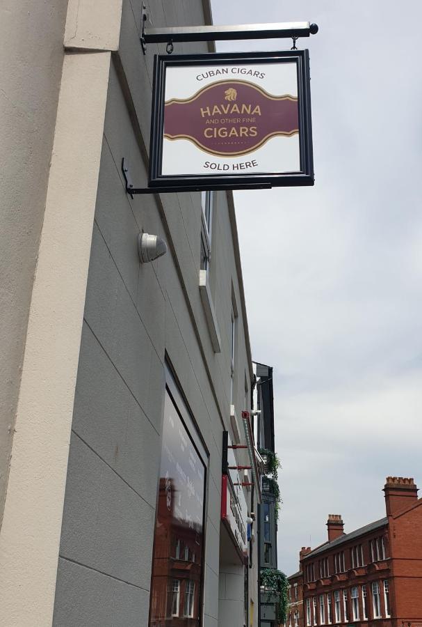 Platinum Apartment Birmingham- Free Secure Parking- Fast Fibre Wi-Fi Exterior photo