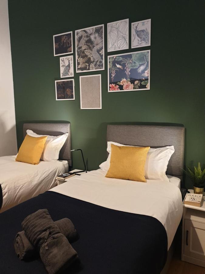 Platinum Apartment Birmingham- Free Secure Parking- Fast Fibre Wi-Fi Exterior photo